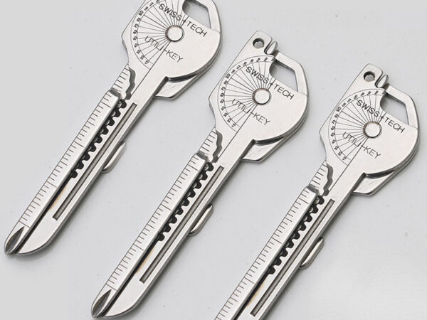 Multifunctional Keychain 8-in-1 Mini Portable Waist Tool 5