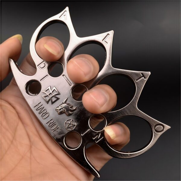 Bull Head Brass Knuckles – 4 Finger