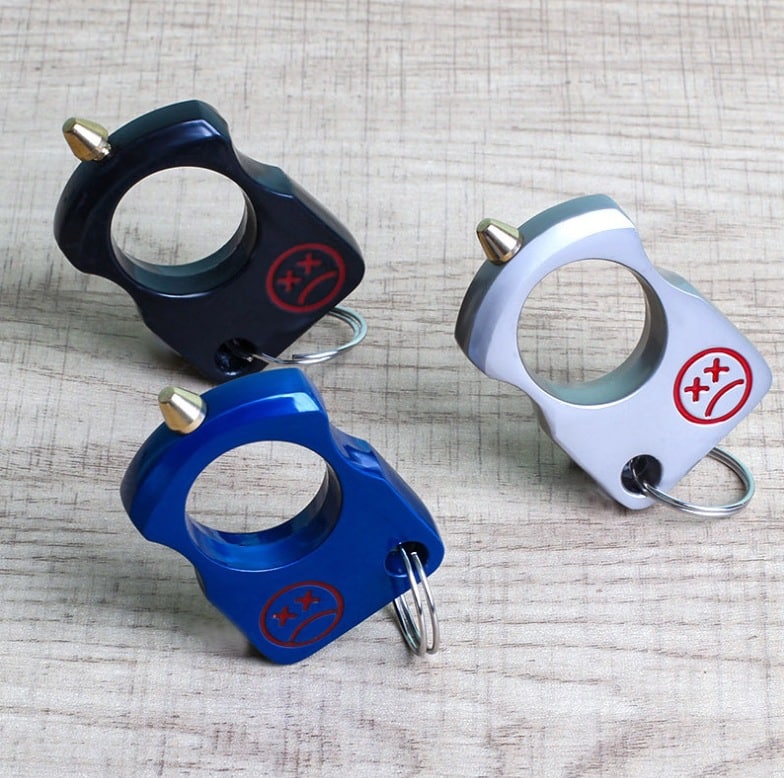 Crying-Face-Single-Brass-Knuckle-Multifunction-Women-Self-Defense-EDC-Keychain-2.jpg