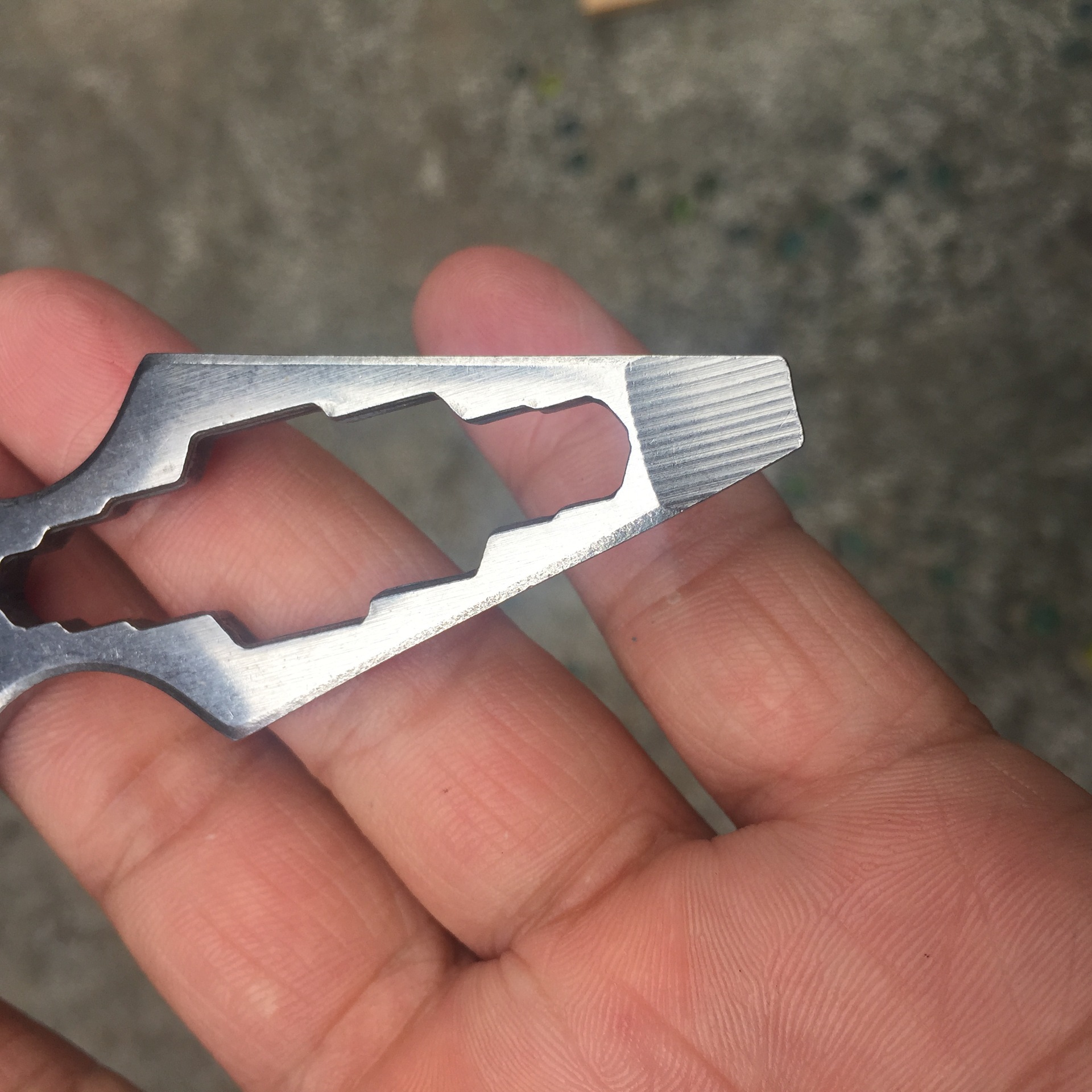 EDC-Tactical-Spike-Multi-Tool-Keychain-2.jpg