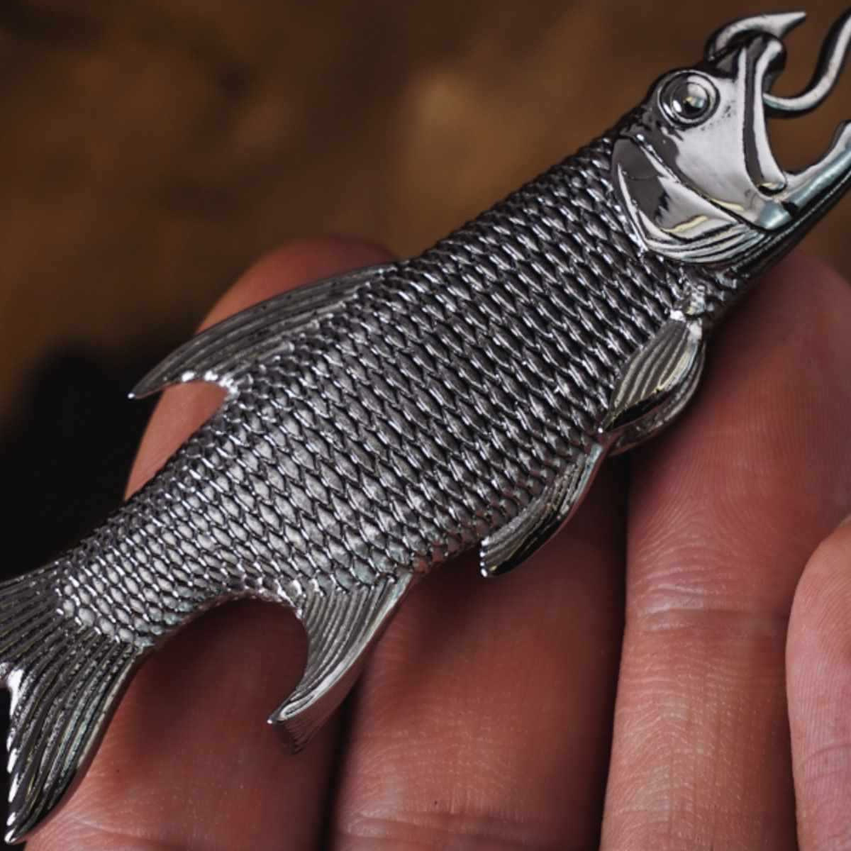 Stainless-Steel-Fish-Keychain-Bottle-Opener-Multifunctional-Pendant-4.jpg