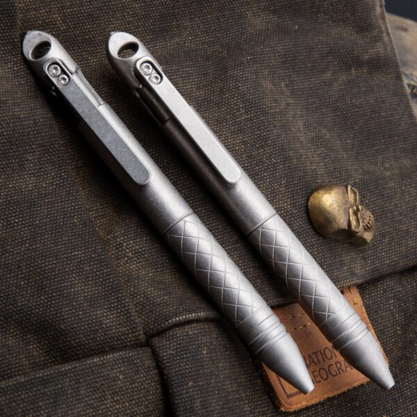 Bidirectional Bolt Action Tactical Pen
